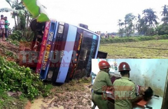 Terrible Bus accident left 5 critically injured : 1 serious Terrible Bus accident left 5 critically injured : 1 serious